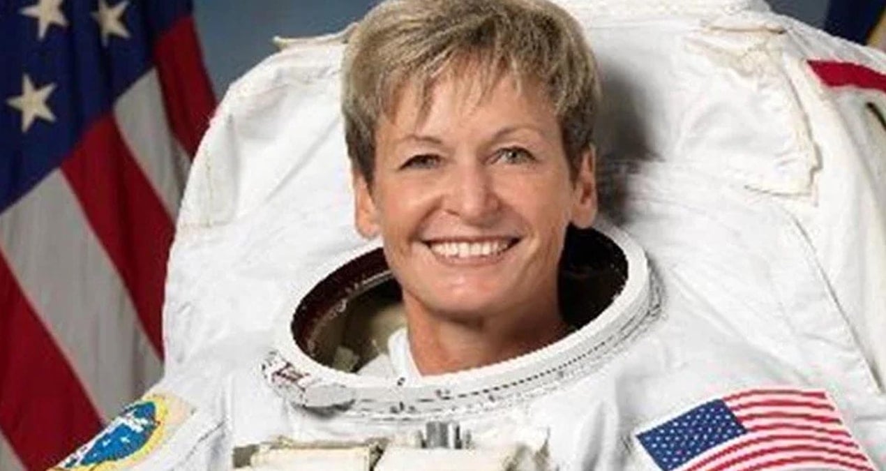 ABD’li isim uzayda en uzun yürüyüşü yapan kadın oldu