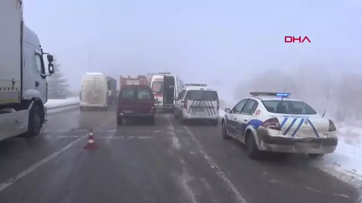 Erzurum’da Ambulans Kaza Yaptı, Üç Sağlık Görevlisi Yaralandı