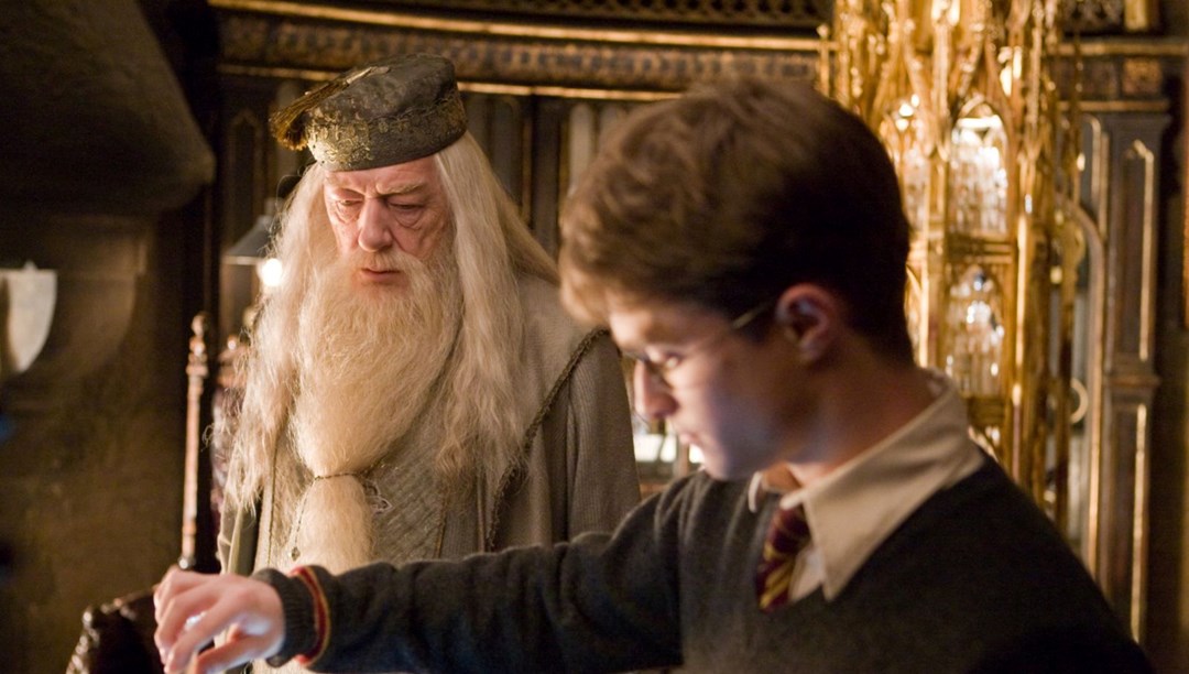 Harry Potter dizisi geliyor: “Dumbledore”u canlandÄ±racak isim belli oldu