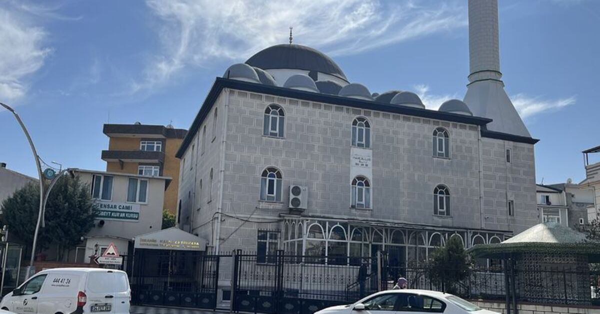 Cami tuvaletinde dehşet! Göğsünden vurdular!