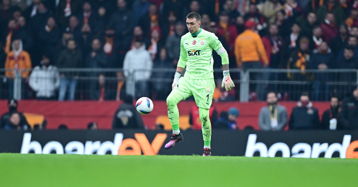 Galatasaray, kalesine duvar ördü!