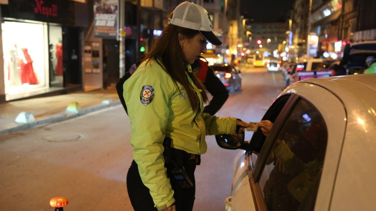 “Huzur İstanbul” uygulamasında 403 kişi gözaltına alındı